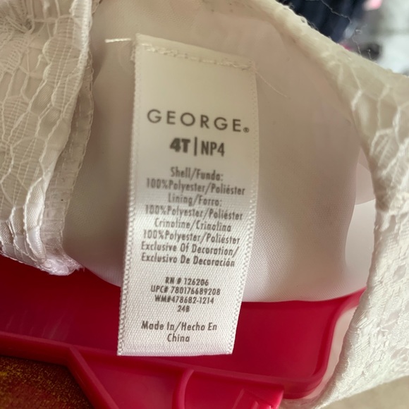 4T white lace dress - Picture 3 of 3